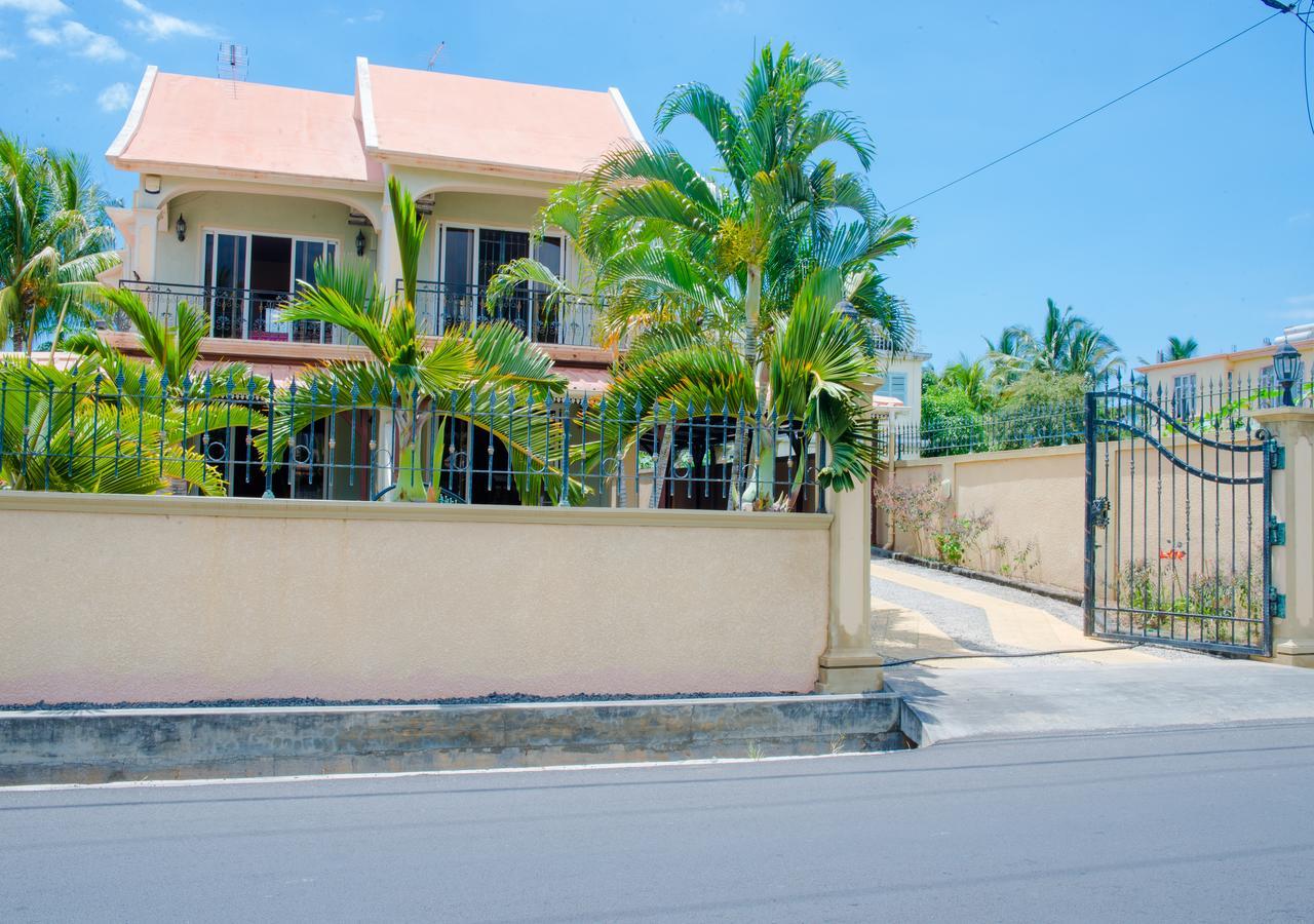 Indravilla Flic en Flac Exterior photo